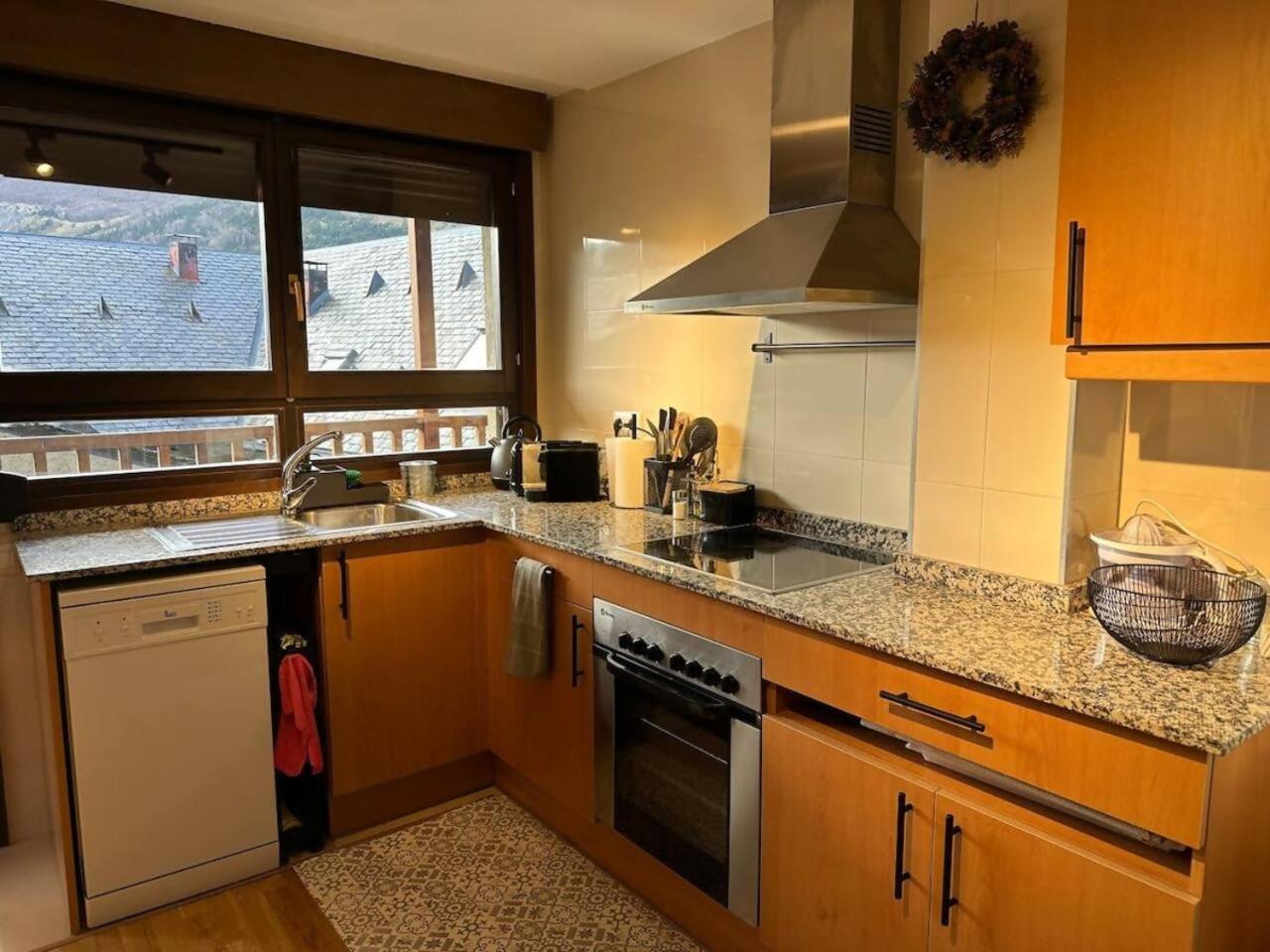 Caleydos Duplex Diseno Garaje Wifi Apartment Sallent De Gallego Ngoại thất bức ảnh